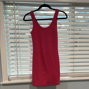 Elegant Pink Sleeveless Dress